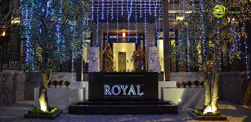 ROYAL RIVERSIDE HOIAN HOTEL 4*