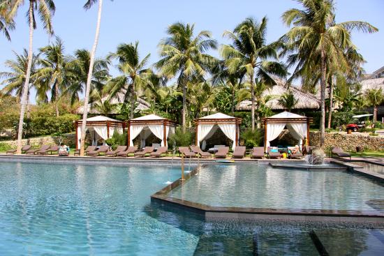 AROMA BEACH RESORT AND SPA 4*